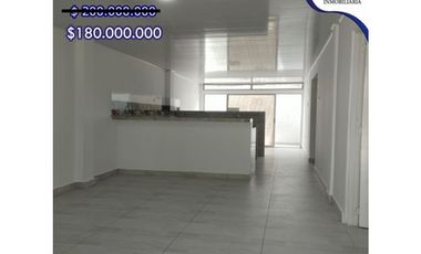 Se vende Casa en 1er Piso / Los Robles, Soledad