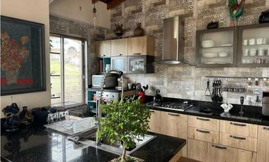 VENDO CASA CAMPESTRE ALTOS DE YERBABUENA EN CONJUNTO