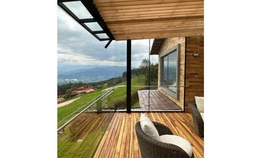 VENDO CASA CAMPESTRE ALTOS DE YERBABUENA EN CONJUNTO