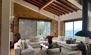 VENDO CASA CAMPESTRE ALTOS DE YERBABUENA EN CONJUNTO