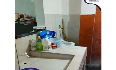 Se vende Casa de 2 pisos / Barrio La Inmaculada, Soledad