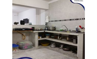 Se vende Casa de 2 pisos / Barrio La Inmaculada, Soledad