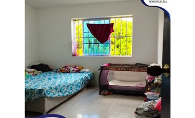 Se vende Casa de 2 pisos / Barrio La Inmaculada, Soledad