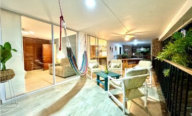 Apartamento con salida la playa en bello horizonte