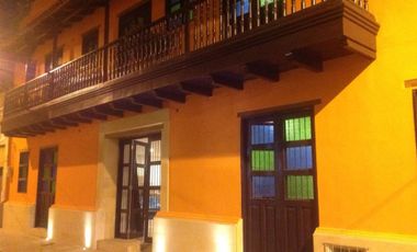 Hostal en venta, Centro Historico a 2 cuadras del mar|Santa Marta