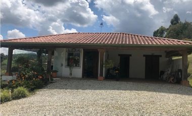 Finca en venta en Marinilla Vereda El Cascajo