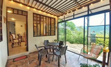 Maat vende Casa Campestre, Salitre Blanco-Villeta 400m2 $350Millones