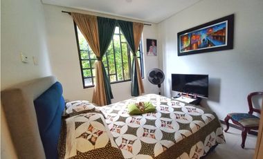 Maat vende Casa Campestre, Salitre Blanco-Villeta 400m2 $350Millones