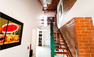 Apartamento dúplex en venta en El Poblado - Transversal Inferior