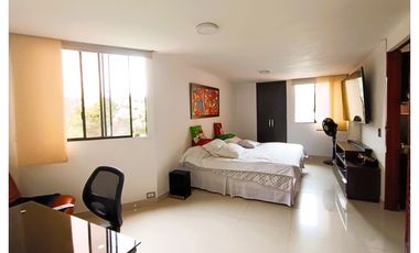 Apartamento dúplex en venta en El Poblado - Transversal Inferior