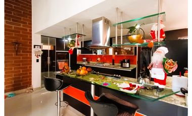 Apartamento dúplex en venta en El Poblado - Transversal Inferior