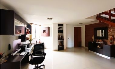 Apartamento dúplex en venta en El Poblado - Transversal Inferior