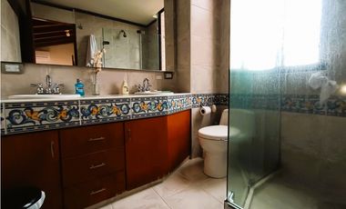 Apartamento dúplex en venta en El Poblado - Transversal Inferior