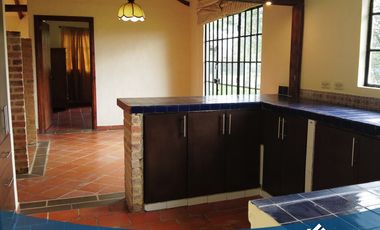 Vendo Hermosa Casa en Tabio Centro Santa Barbara