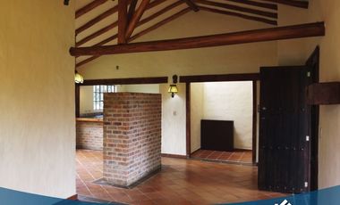 Vendo Hermosa Casa en Tabio Centro Santa Barbara