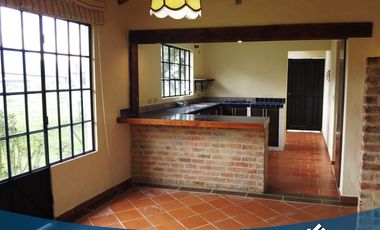 Vendo Hermosa Casa en Tabio Centro Santa Barbara