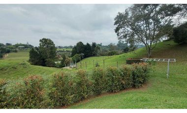 Espectacular Casa Campestre en Rancherias, Rionegro