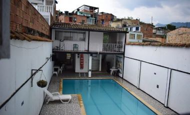 Maat Vende Casa, San rafael - Villeta 474m2 $730 Millones