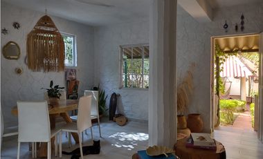 VENDO HERMOSA CASA  DUPLEX EN SALGAR