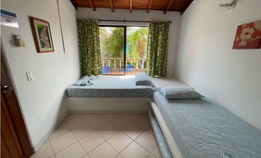 Alquilo hermosa y cómoda cabaña en Tolú en condominio privado