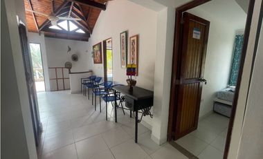 Alquilo hermosa y cómoda cabaña en Tolú en condominio privado