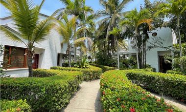 Alquilo hermosa y cómoda cabaña en Tolú en condominio privado
