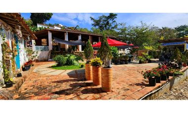 Vendo Local Comercial Barichara Sector Santa Barbara Casa La Palma