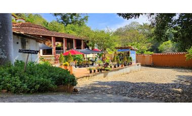 Vendo Local Comercial Barichara Sector Santa Barbara Casa La Palma