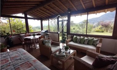 FINCA EN ARRIENDO  AMOBLADA EL CARMEN DE VIBORAL