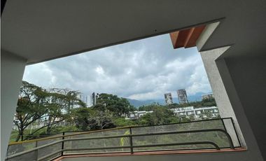 SE VENDE APARTAMENTO DUPLEX EN LA CASTELLANA