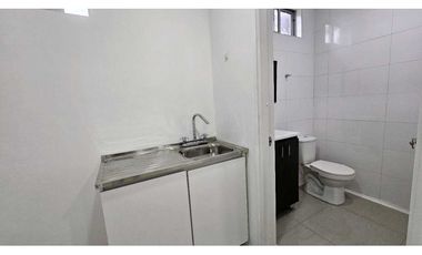 Local comercial en Mall Macedonia