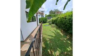 En Venta Casa Campestre en La Mesa  Conjunto Cerrado