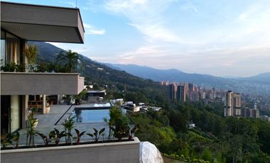 CASA CAMPESTRE DE LUJO EN EL POBLADO