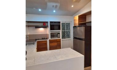 Maat vende Casa Campestre, La Vega 2.200m2 $780Millones
