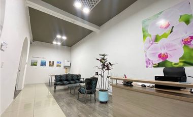ALQUILER DE OFICINAS EN EL BARRIO CENTENARIO AL NORTE-OESTE DE CALI