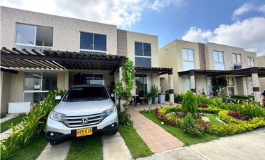 VENDO EN CARTAGENA CASA REMODELADA EN CONDOMINIO EL DORAL Z.NORTE