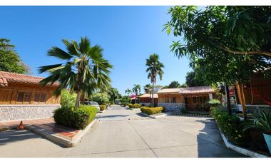 Cabaña en zona campestre con permiso de renta turístico - 005