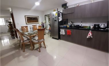 Casa remodelada de un piso en venta | El Prado - Palmira