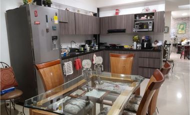 Casa remodelada de un piso en venta | El Prado - Palmira