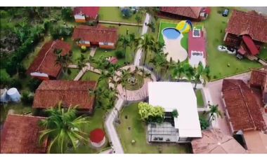 SE VENDE ESPECTACULAR CLUB HOTEL EN LA TEBAIDA, QUINDIO.