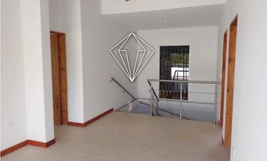 CASA CAMPESTRE EN VENTA EN EL CARMEN DE VIBORAL