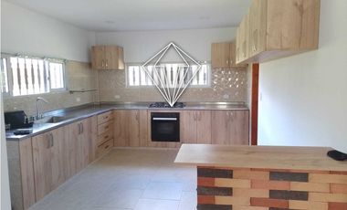 CASA CAMPESTRE EN VENTA EN EL CARMEN DE VIBORAL
