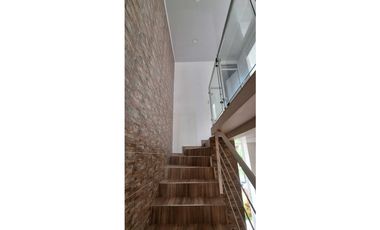 CASA EN CONDOMINIO CON PISCINA RICAURTE