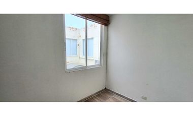 CASA EN CONDOMINIO CON PISCINA RICAURTE