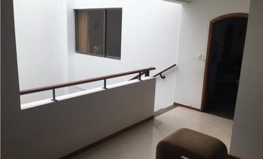 ARRIENDA CASA PARA USO INSTITUCIONAL EN PALERMO