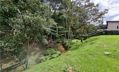 Venta de Lote en El Retiro Via Pantanillo