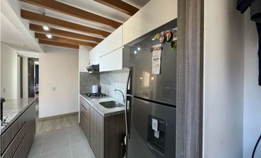 Arriendo apartamento esquinero cuarto piso en cajica en conjunto.