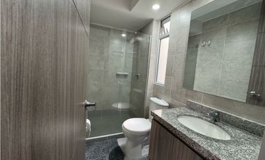 Arriendo apartamento esquinero cuarto piso en cajica en conjunto.