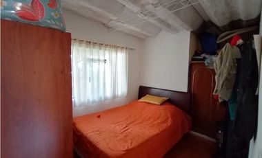 Casa lote Urbano muy cerca al centro de La Mesa Cundinamarca