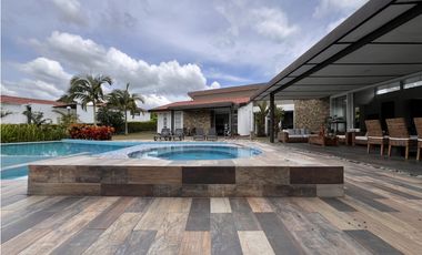 VENTA CASA CAMPESTRE - VDA PADILLA - LA TEBAIDA QUINDIO